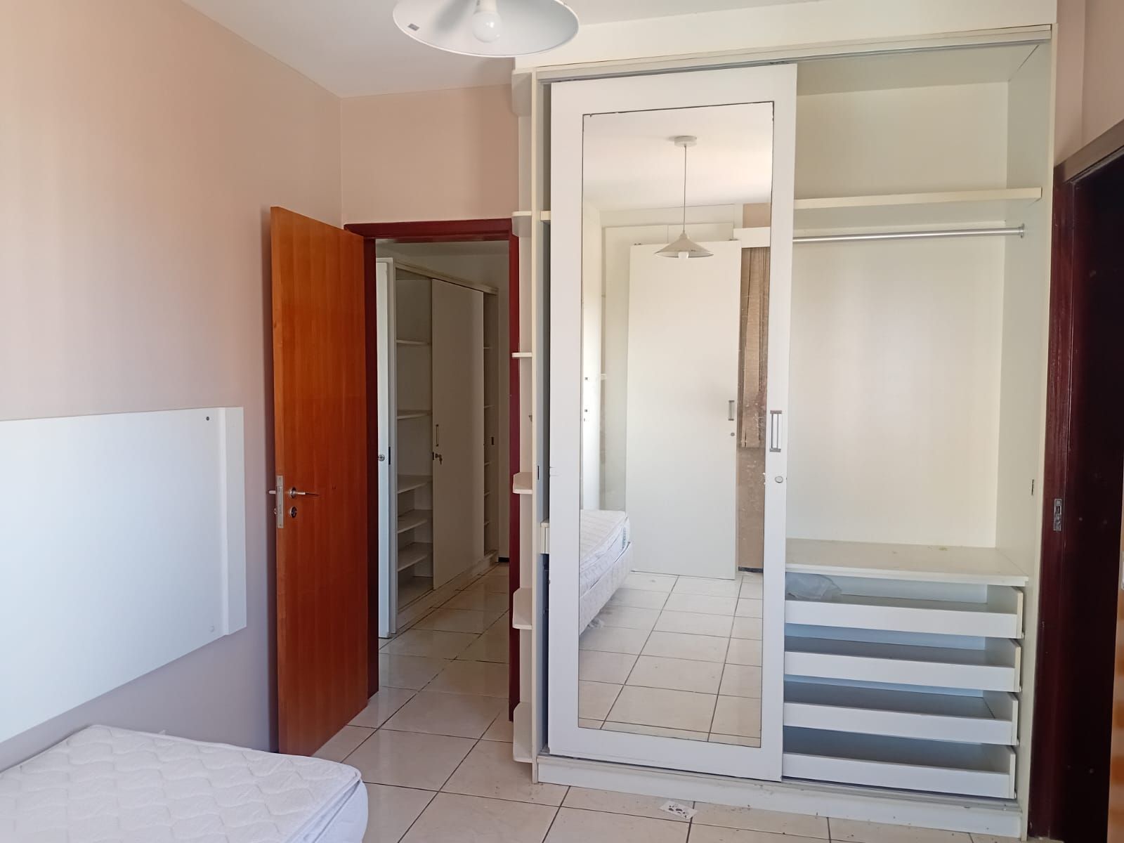 Apartamento à venda com 3 quartos, 112m² - Foto 6