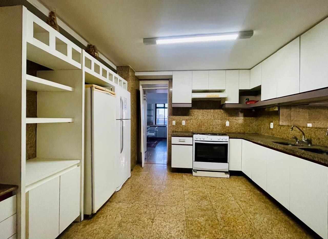 Apartamento, 4 quartos, 251 m² - Foto 37