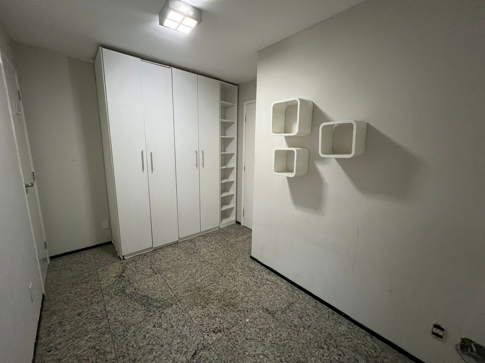 img137221057