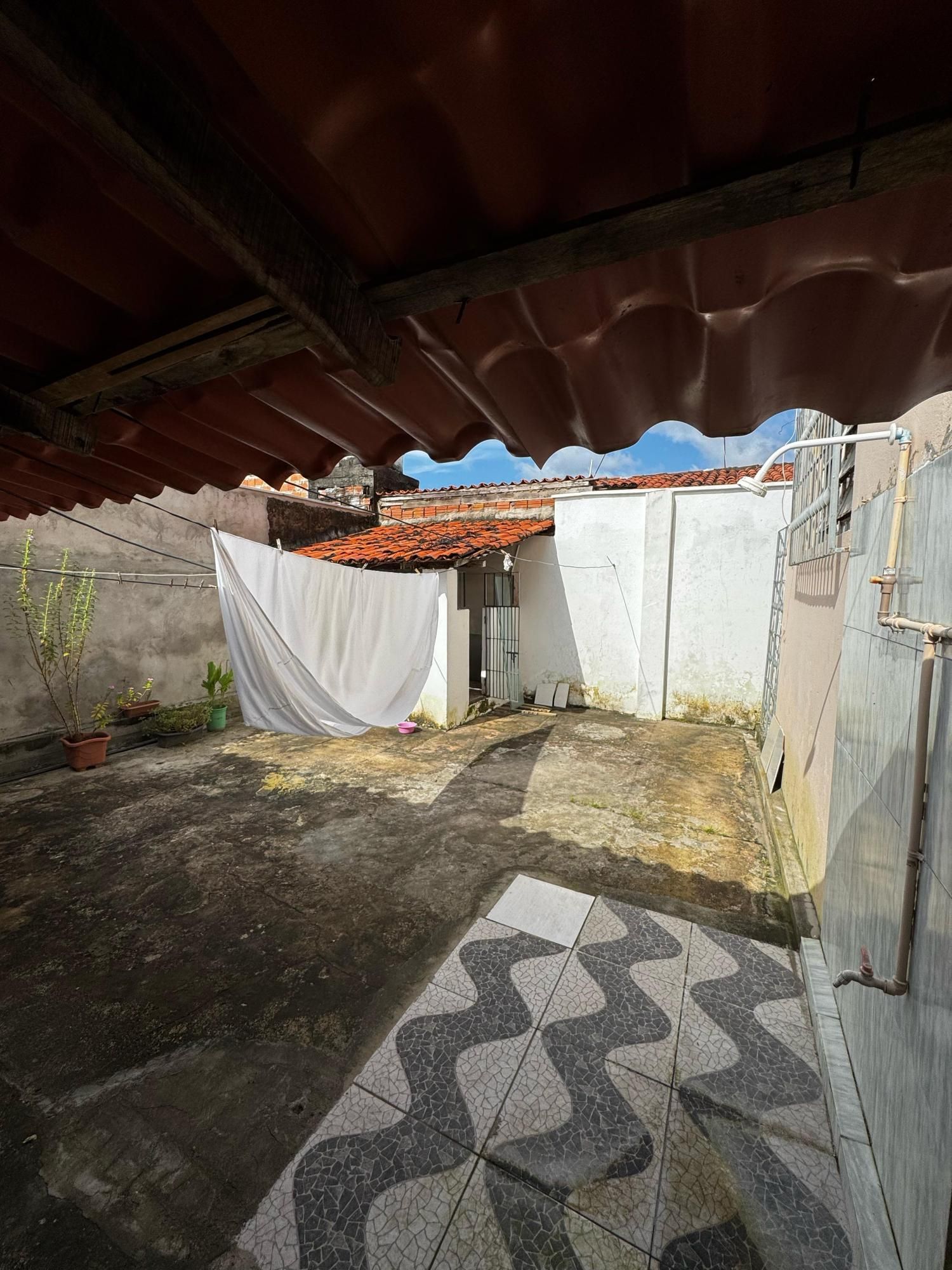 Casa de 5 quartos, 180m² no bairro Cohatrac V, em São Luís | Eu Corretor