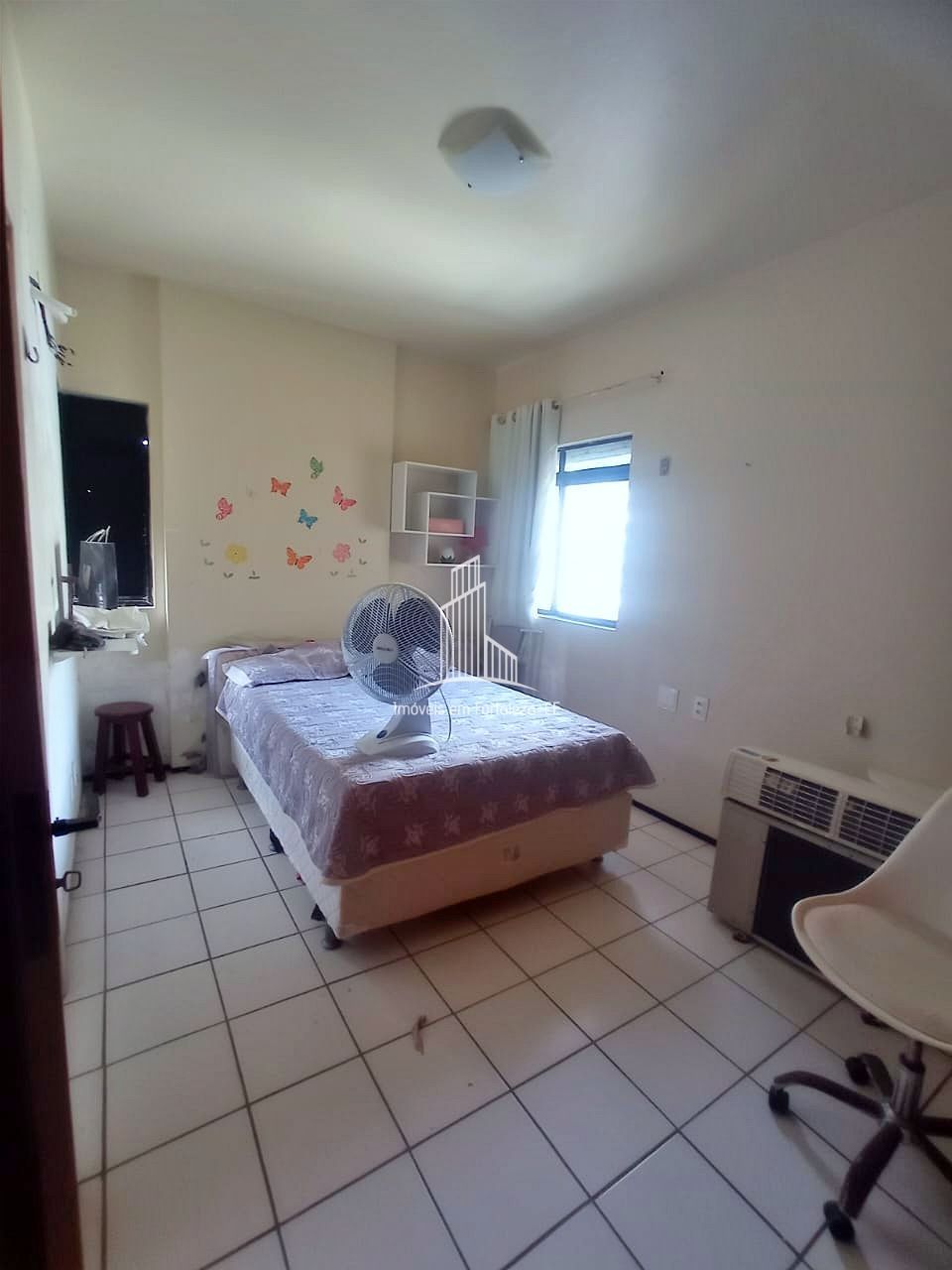 img150937823