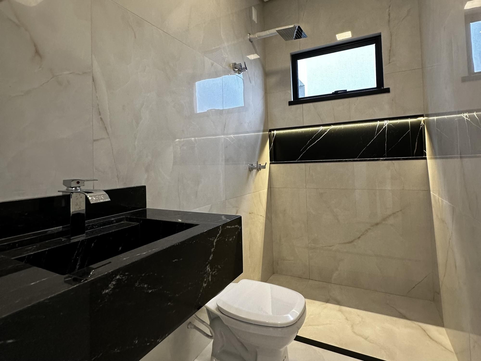 Casa de Condomínio de 3 quartos, 175m² no bairro Cidade Alpha, em Eusébio | Eu Corretor