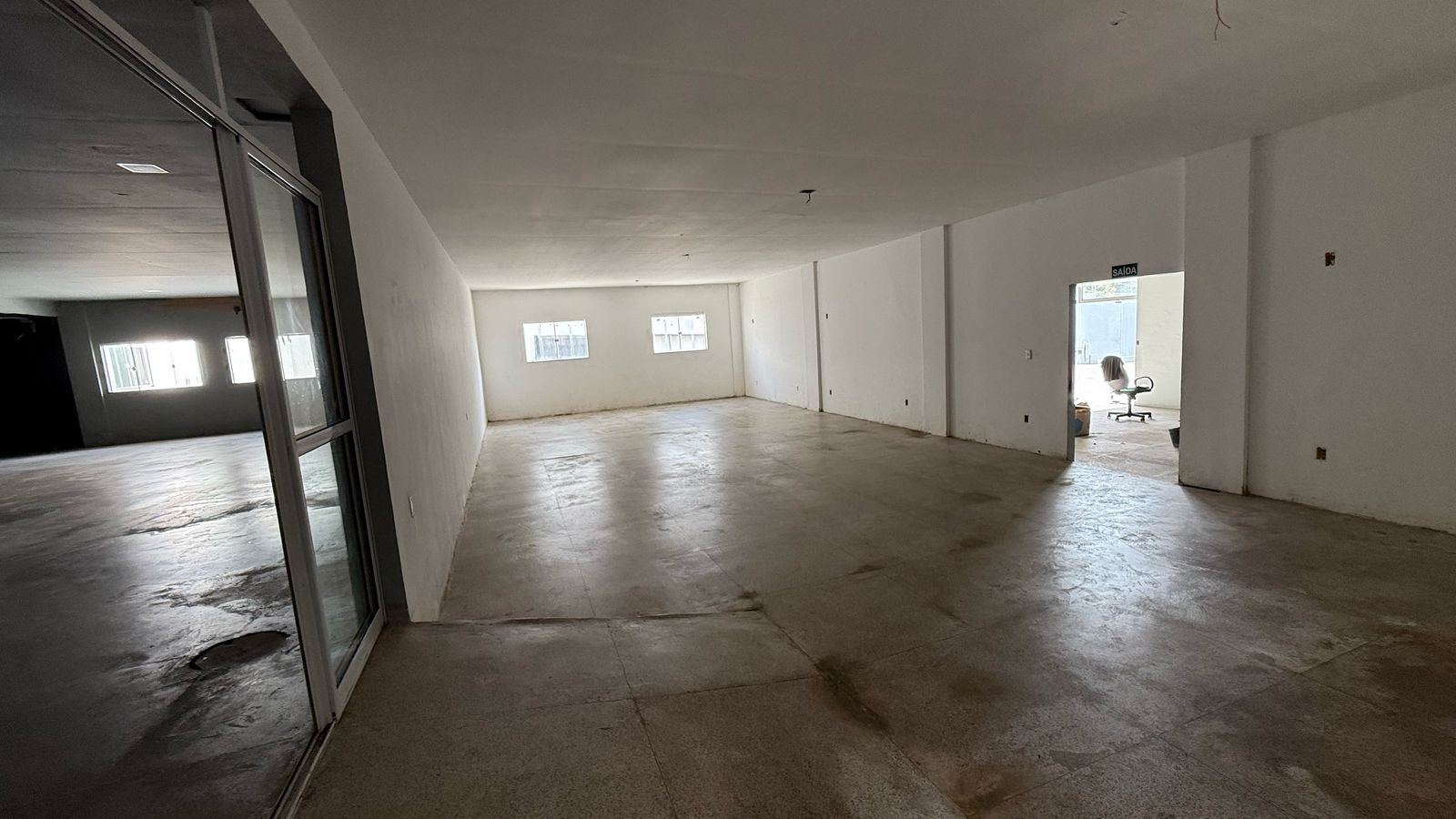 Depósito-Galpão-Armazém para alugar com 3 quartos, 900m² - Foto 16