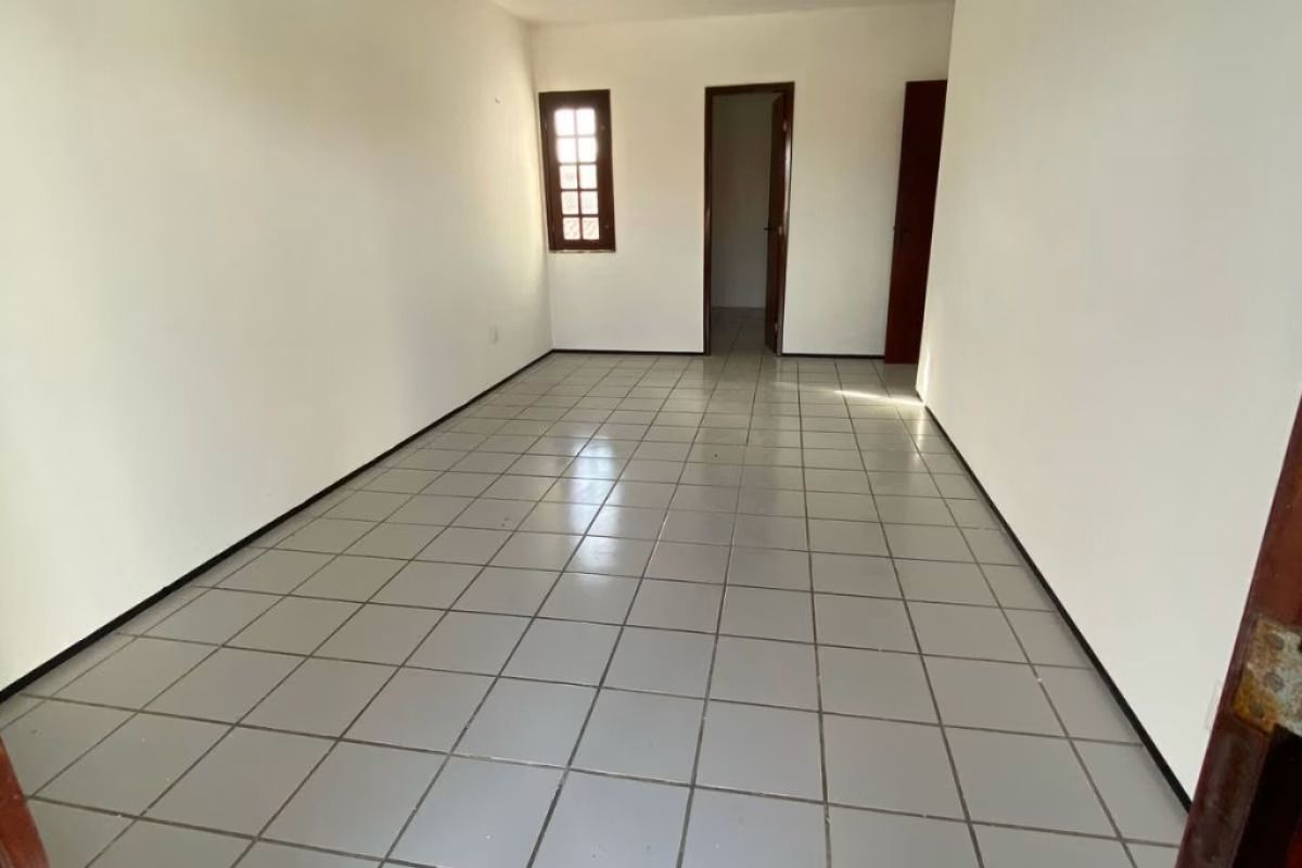 Casa à venda com 4 quartos, 240m² - Foto 7