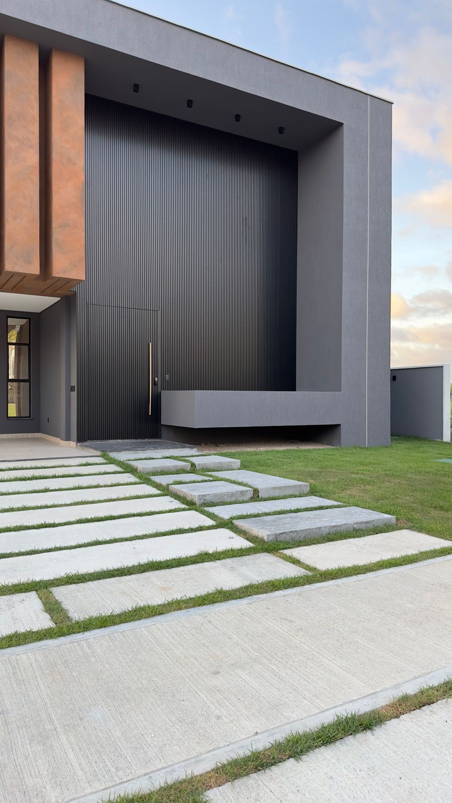 Casa de Condomínio de 5 quartos, 486m² no bairro Cidade Alpha, em Eusébio | Eu Corretor