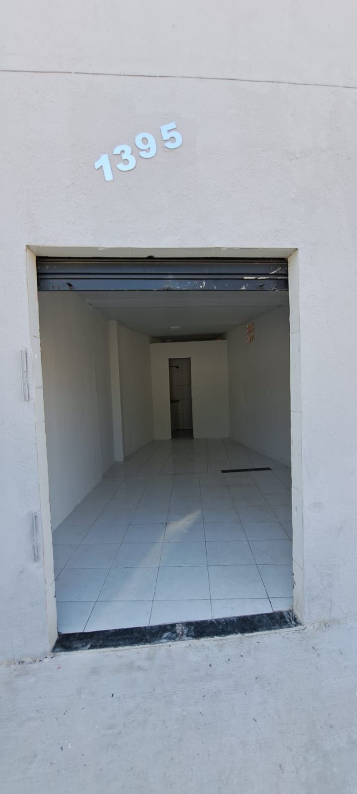 Casa à venda com 3 quartos, 90m² - Foto 17