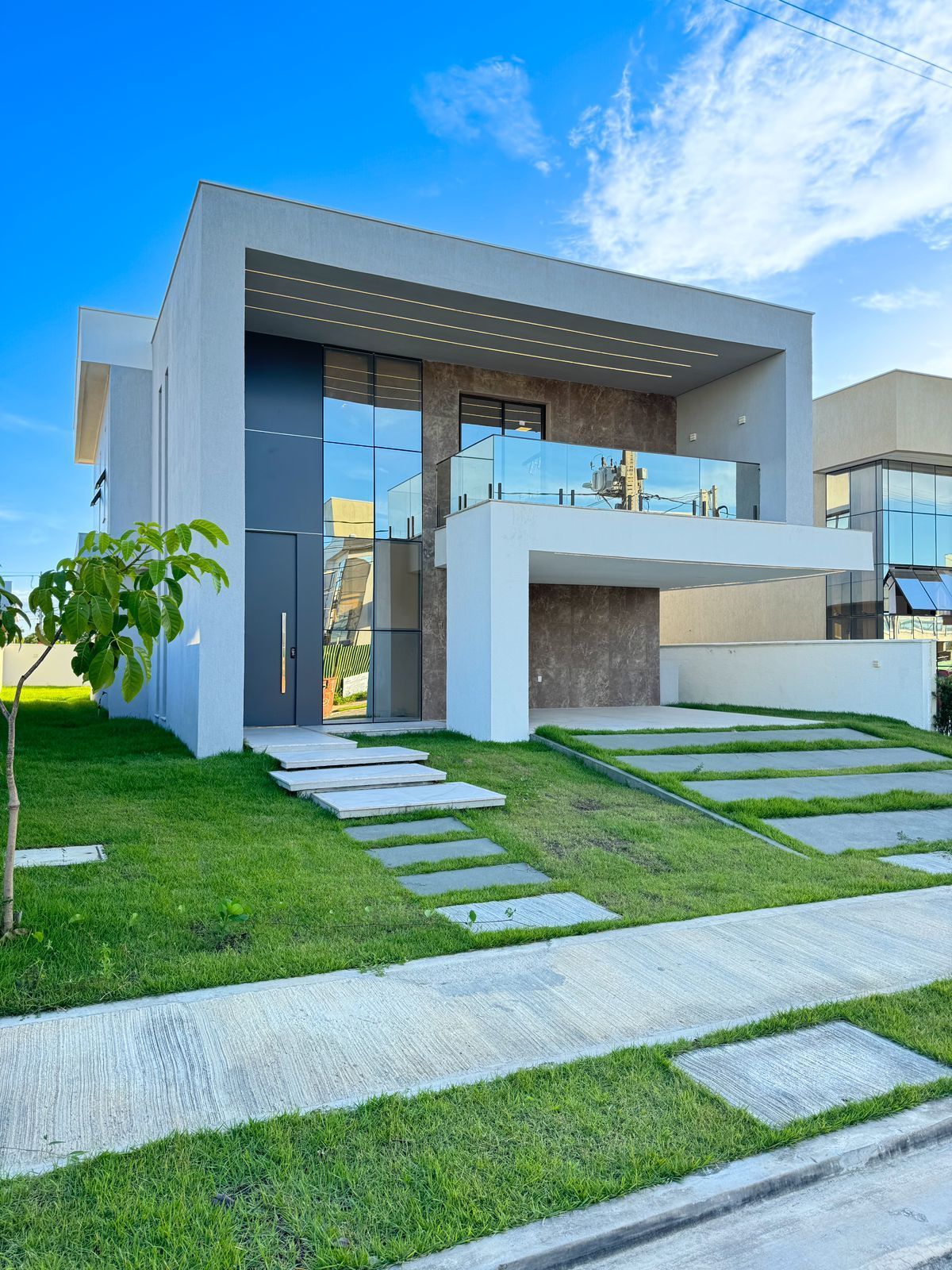 Casa de Condomínio de 4 quartos, 454m² no bairro Cidade Alpha, em Eusébio | Eu Corretor