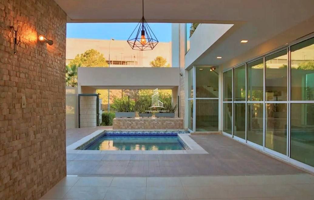 Casa, 3 quartos, 313 m² - Foto 4