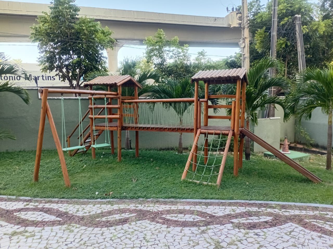 Apartamento de 2 quartos, 94m² no bairro Dionisio Torres, em Fortaleza | Eu Corretor