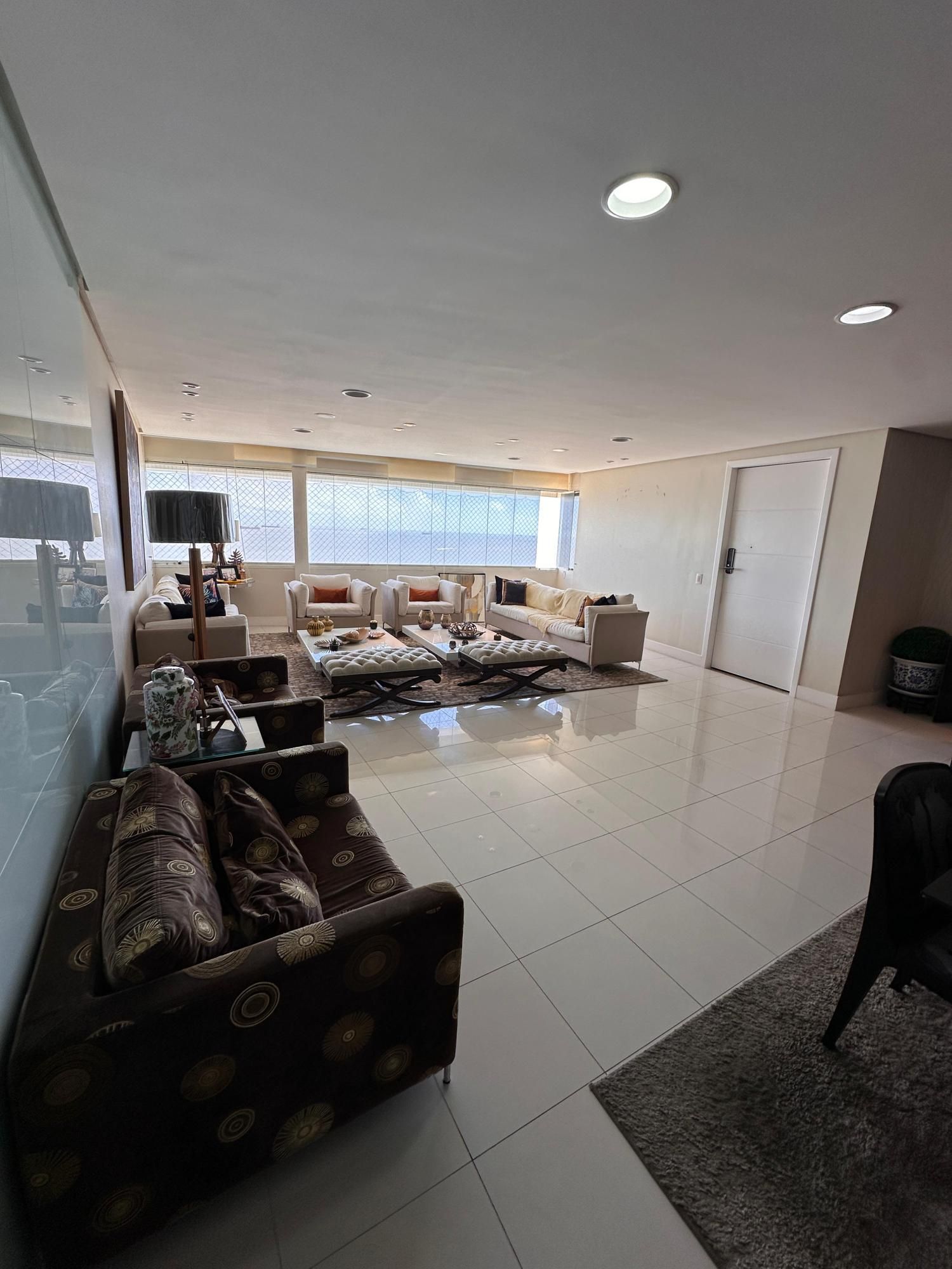 Apartamento de 3 quartos, 278m² no bairro São Marcos, em São Luís | Eu Corretor