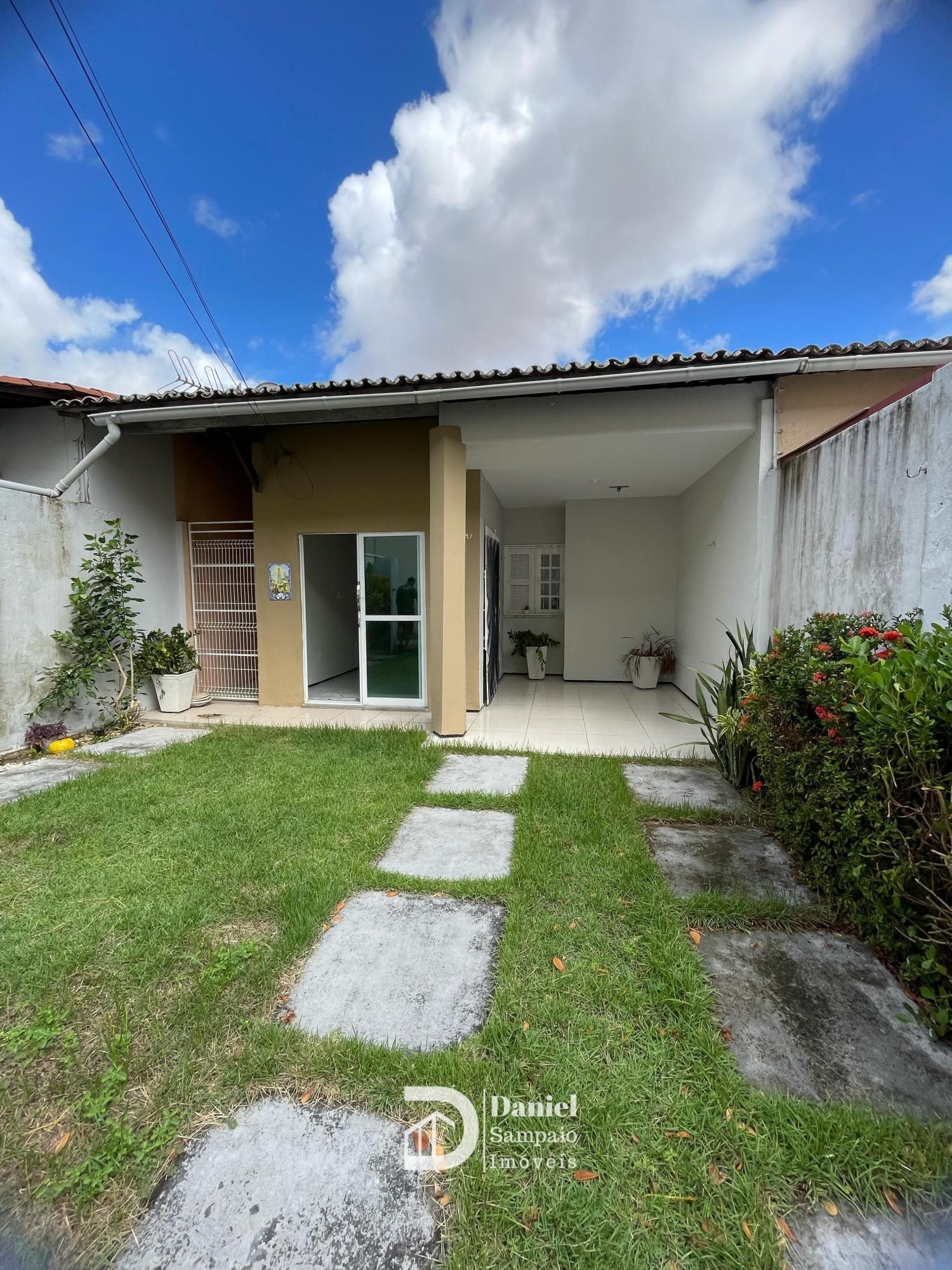 Casa de 3 quartos, 187m² no bairro Mondubim, em Fortaleza | Eu Corretor