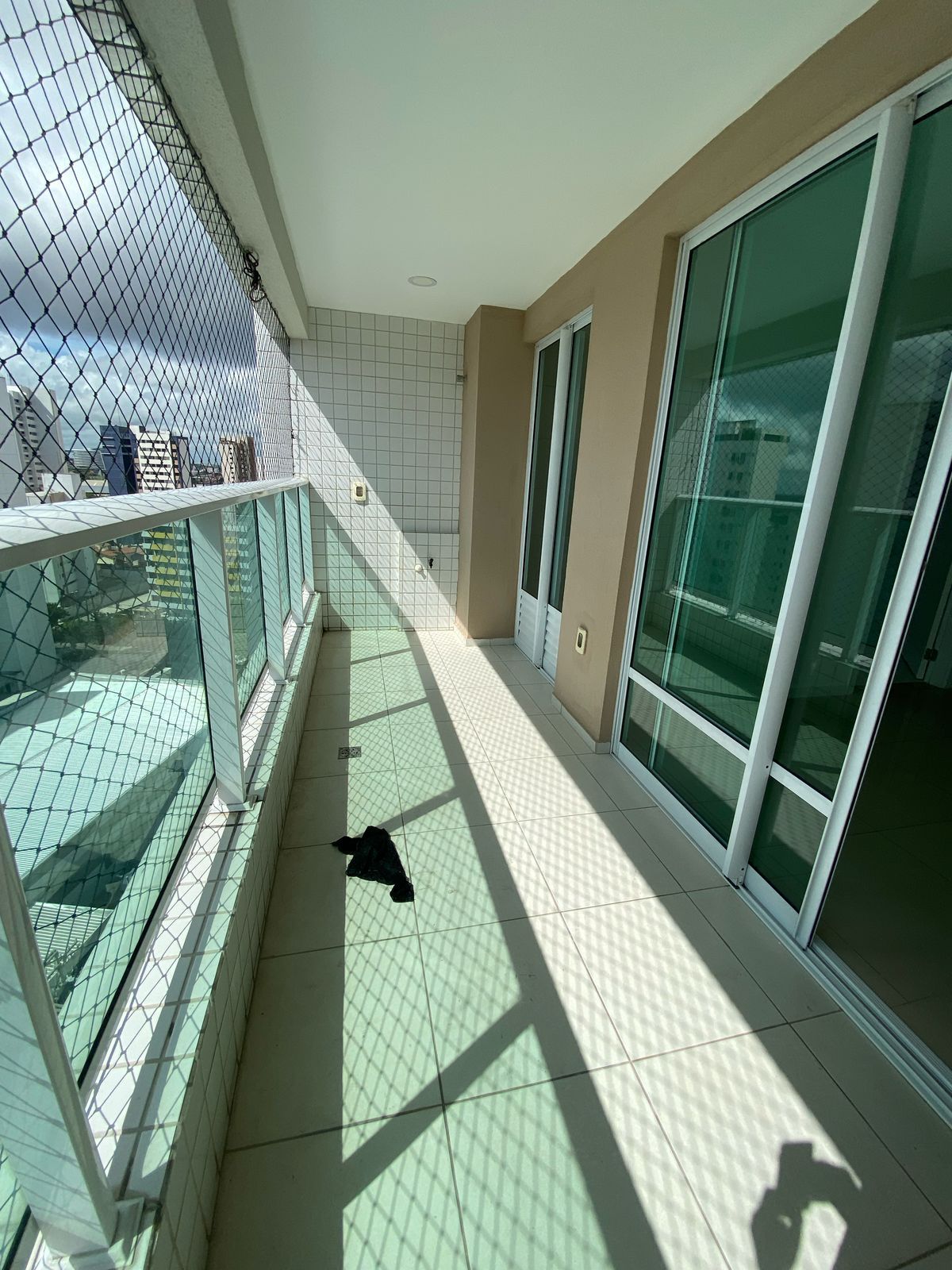 Apartamento de 3 quartos, 70m² no bairro Engenheiro Luciano Cavalcante, em Fortaleza | Eu Corretor