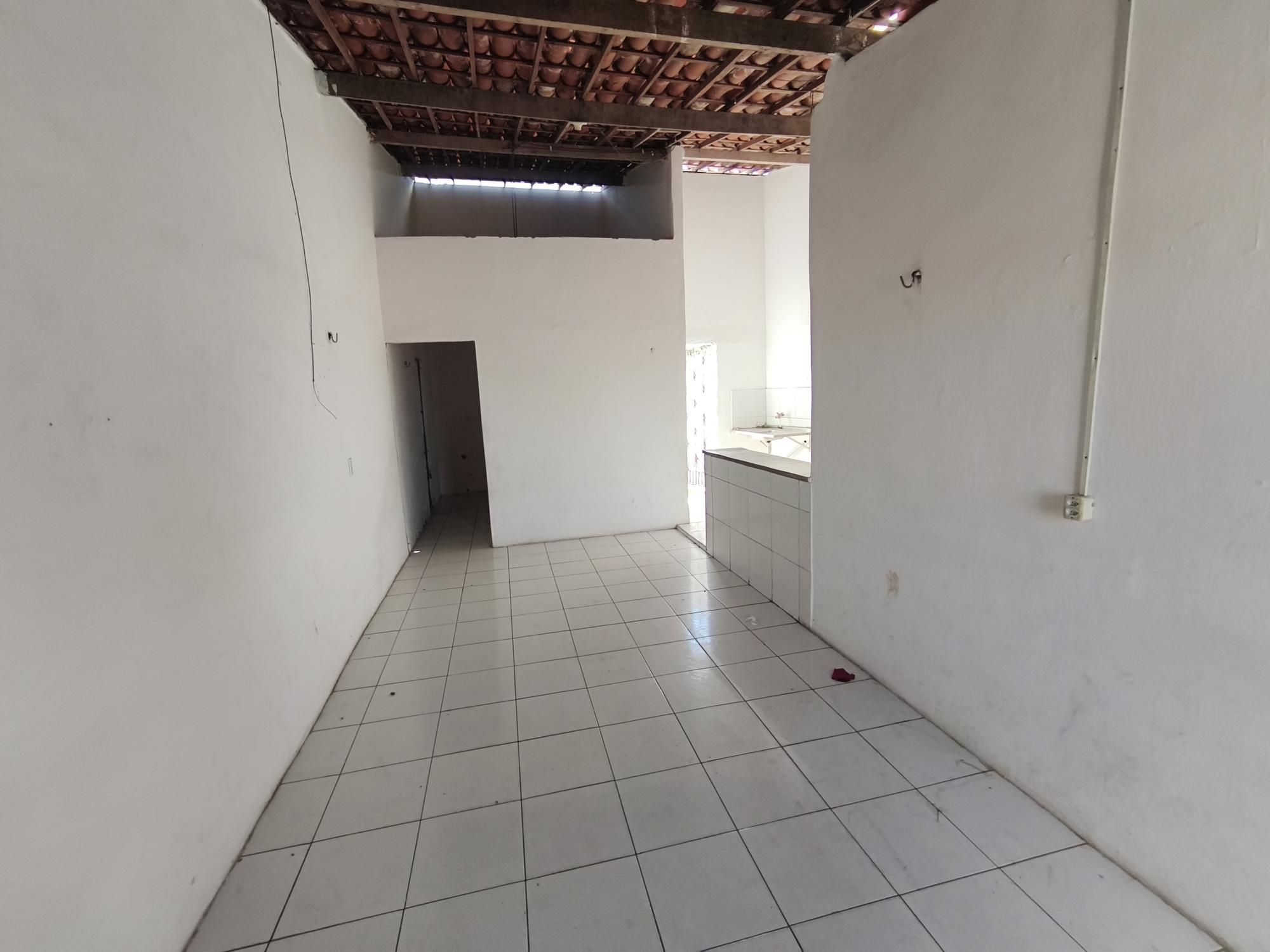 Casa, 1 quarto, 24 m² - Foto 2