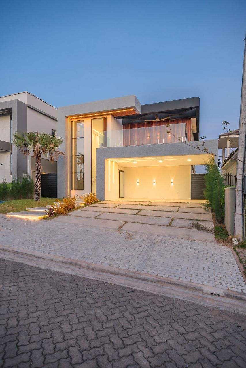 Casa de Condomínio de 4 quartos, 365m² no bairro Cidade Alpha, em Eusébio | Eu Corretor