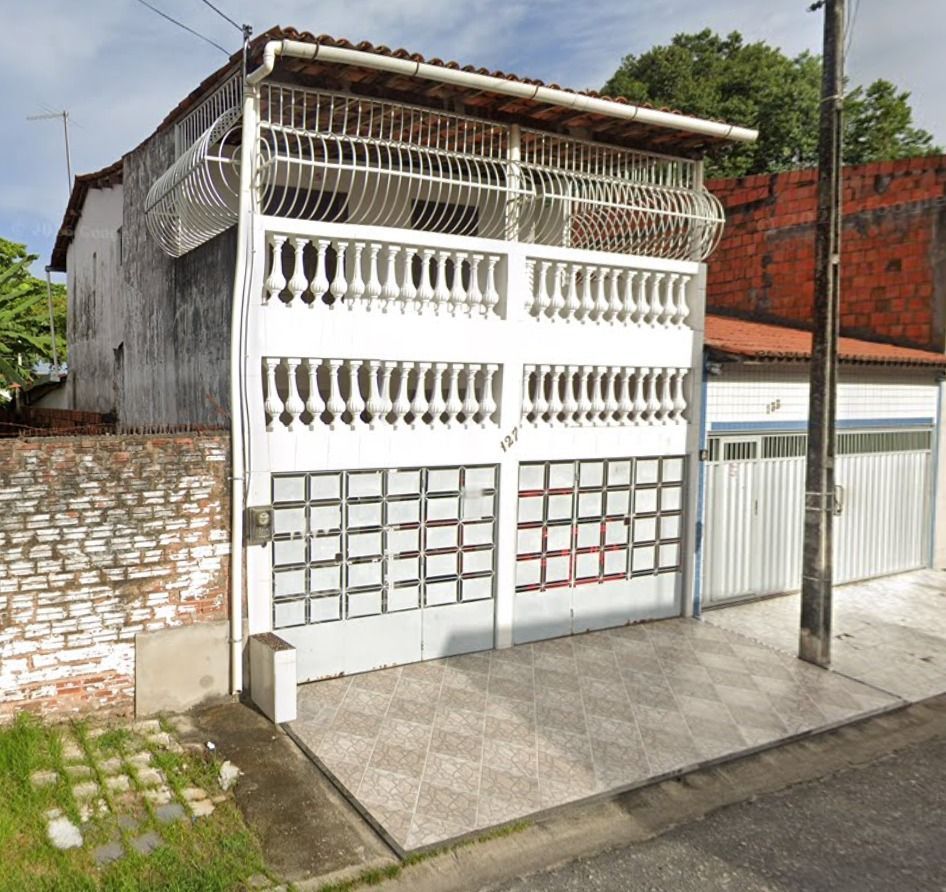 Casa, 5 quartos, 295 m² - Foto 1