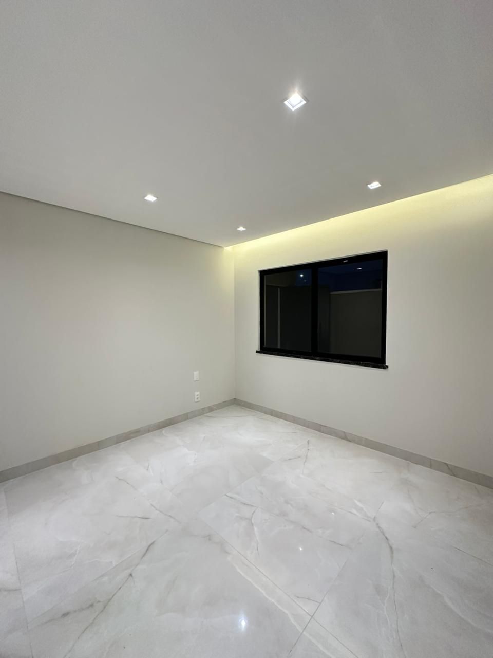 img275666937