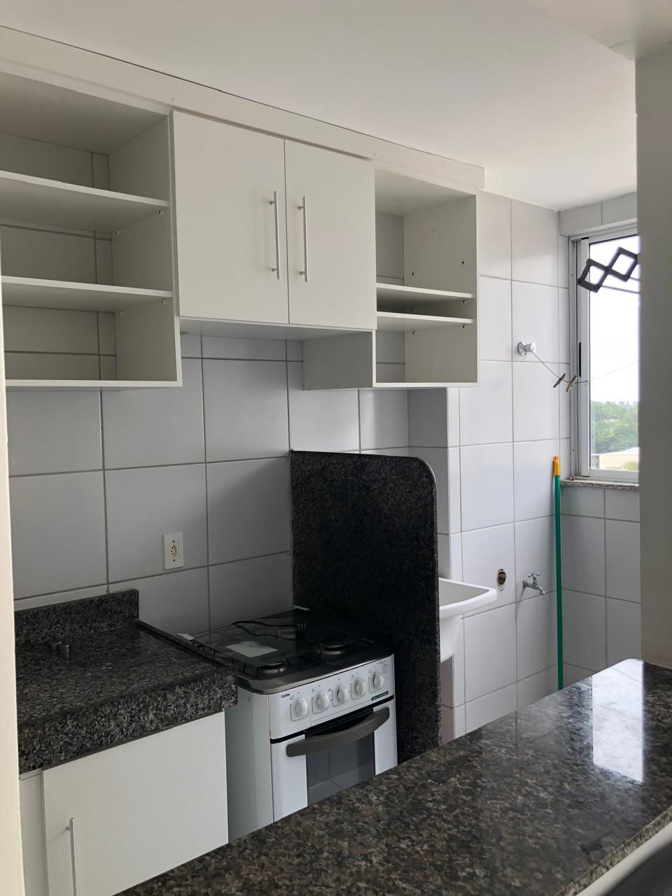 Apartamento à venda com 2 quartos, 58m² - Foto 2