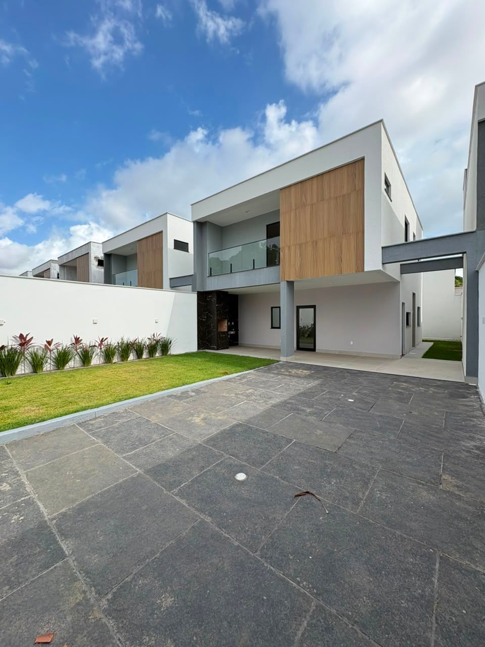 Casa, 4 quartos, 150 m² - Foto 1