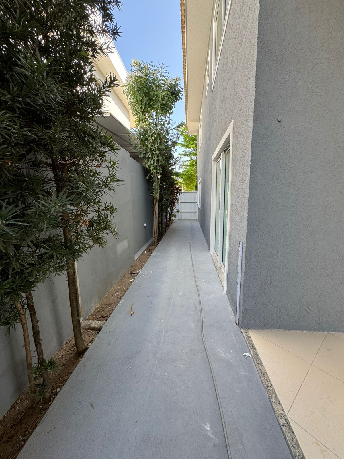 Casa de Condomínio à venda com 4 quartos, 270m² - Foto 10