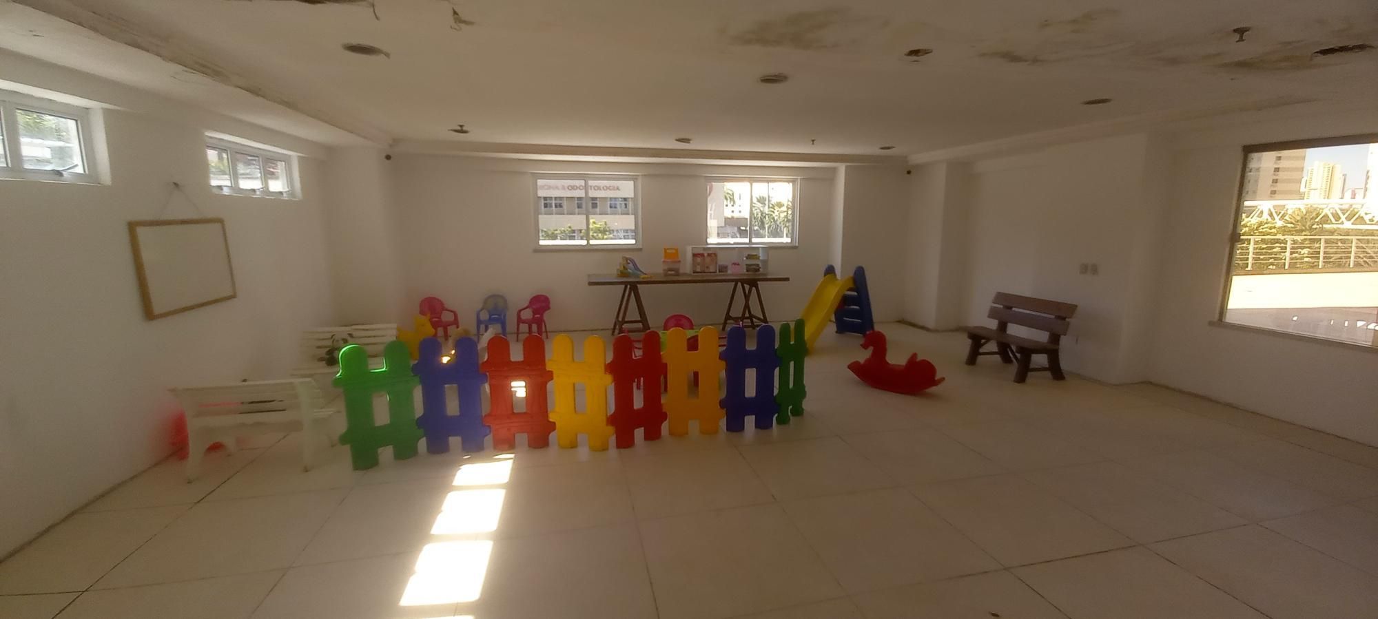 img259255702