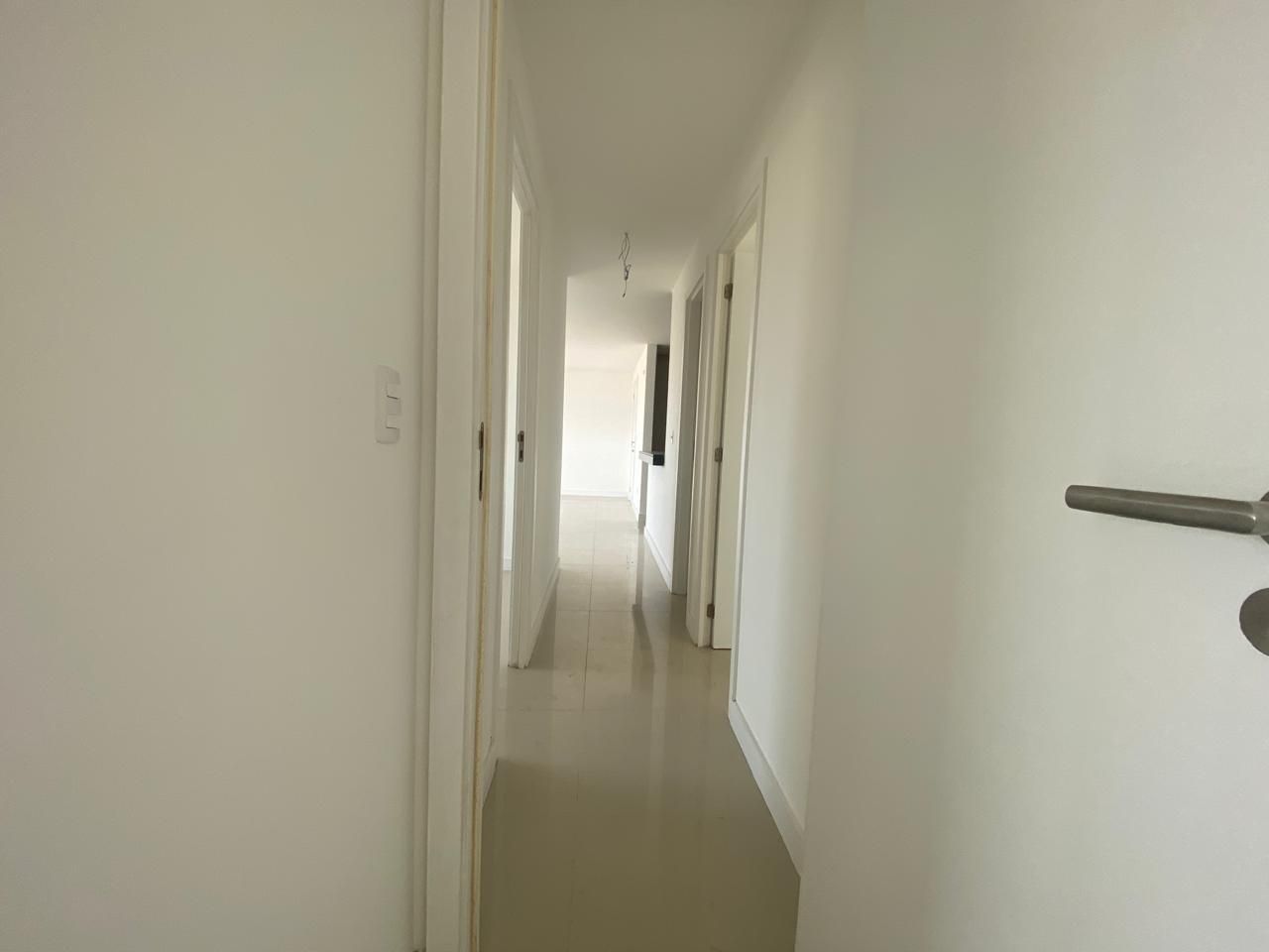 Apartamento à venda com 3 quartos, 109m² - Foto 28
