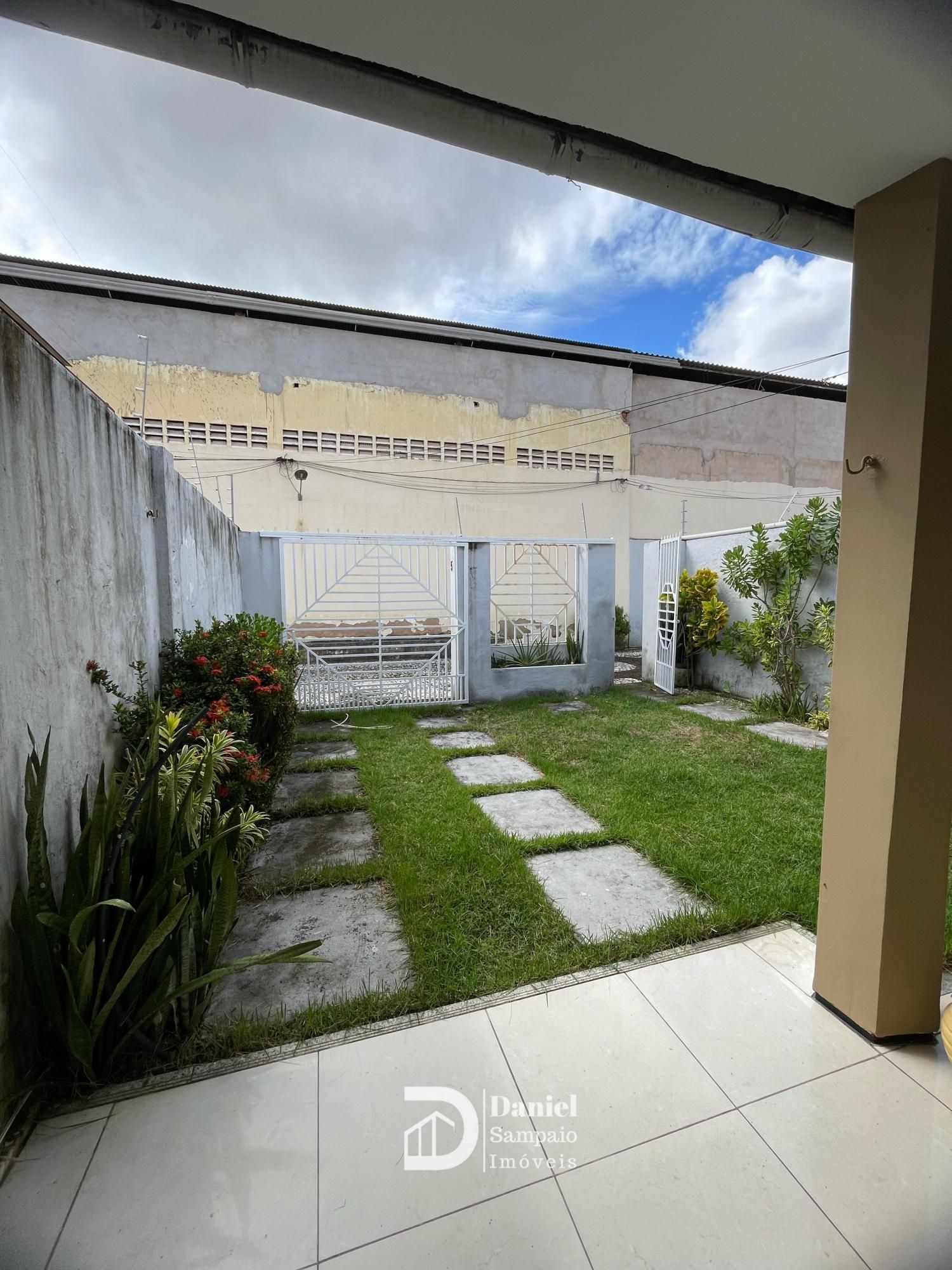 Casa de 3 quartos, 187m² no bairro Mondubim, em Fortaleza | Eu Corretor