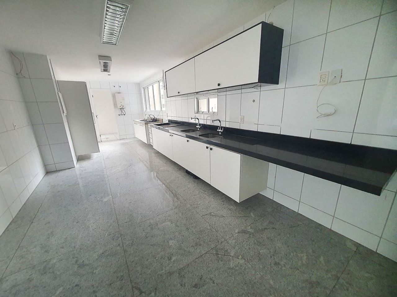 Apartamento, 4 quartos, 260 m² - Foto 27