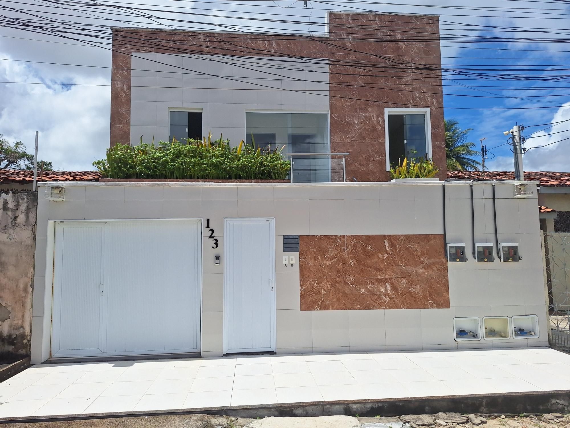 Casa, 5 quartos, 220 m² - Foto 1