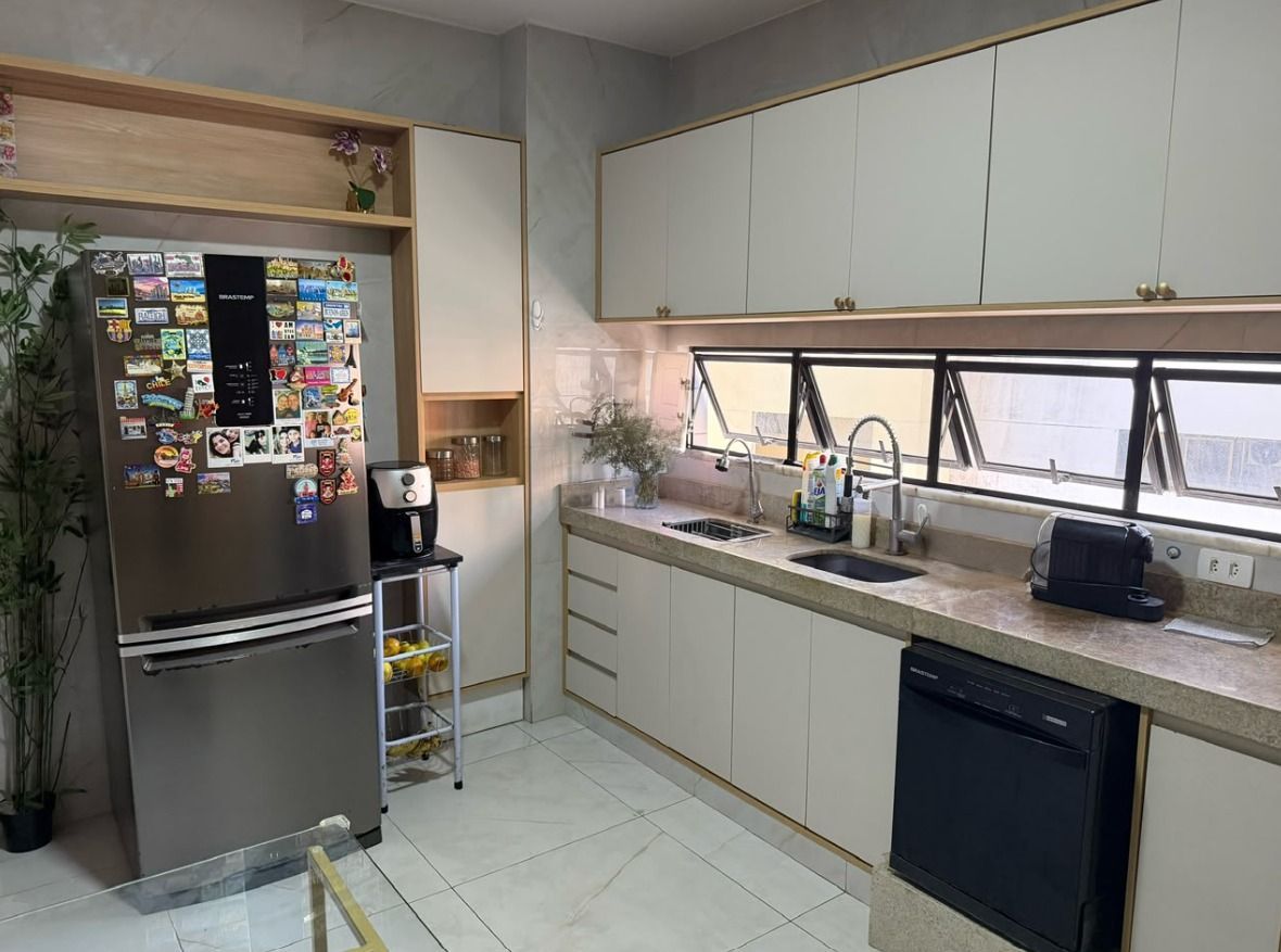 Apartamento, 3 quartos, 215 m² - Foto 11