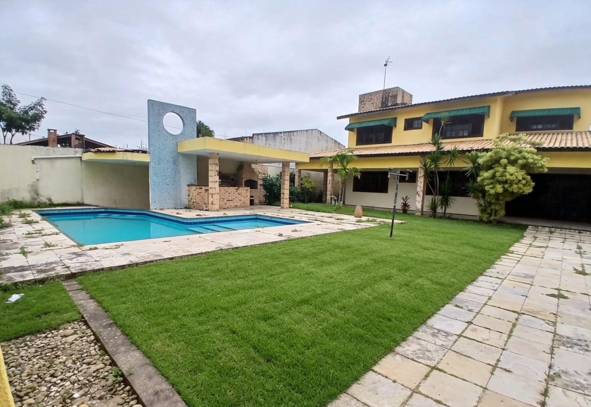 Casa, 5 quartos, 440 m² - Foto 1