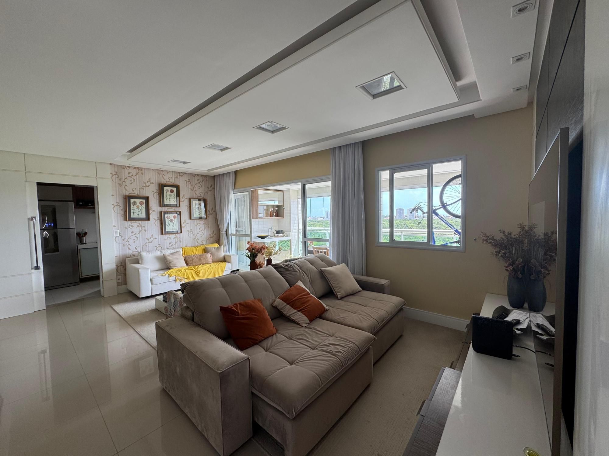 Apartamento de 3 quartos, 131m² no bairro Calhau, em São Luís | Eu Corretor