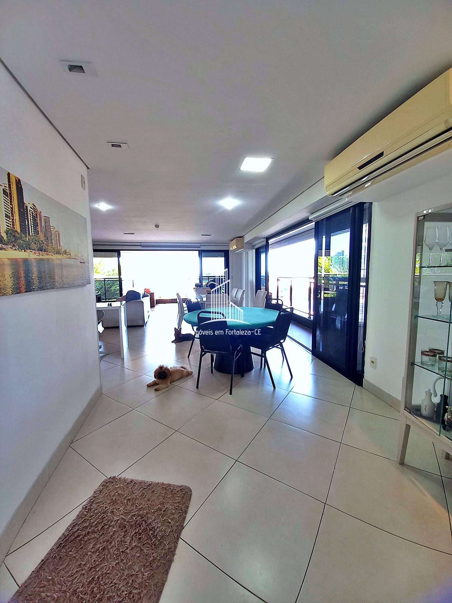 Apartamento à venda com 3 quartos, 145m² - Foto 11