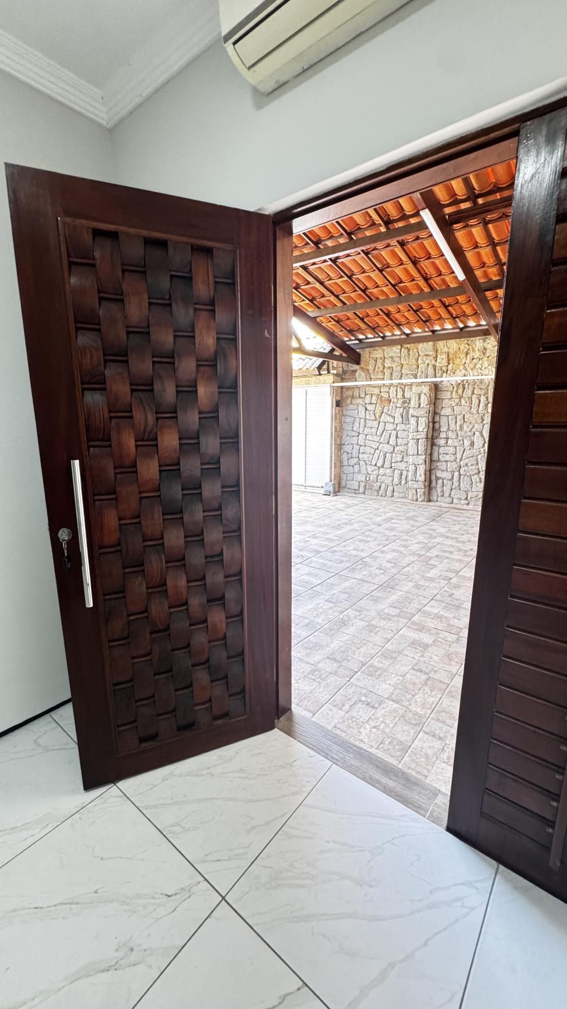 Casa, 3 quartos, 250 m² - Foto 6