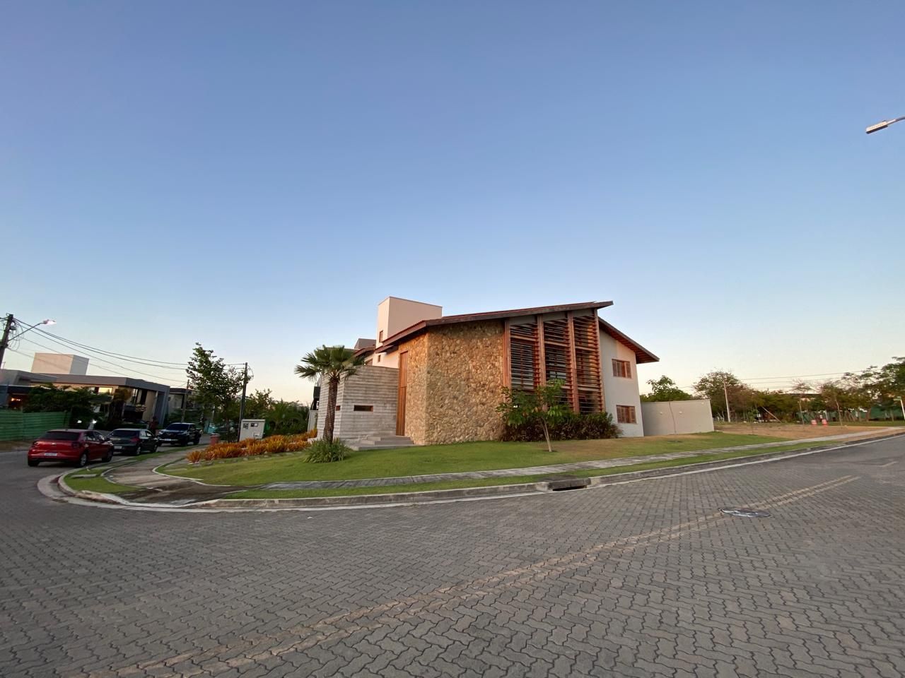 Casa de Condomínio de 4 quartos, 400m² no bairro Bairro Cidade Alpha, em Eusébio | Eu Corretor