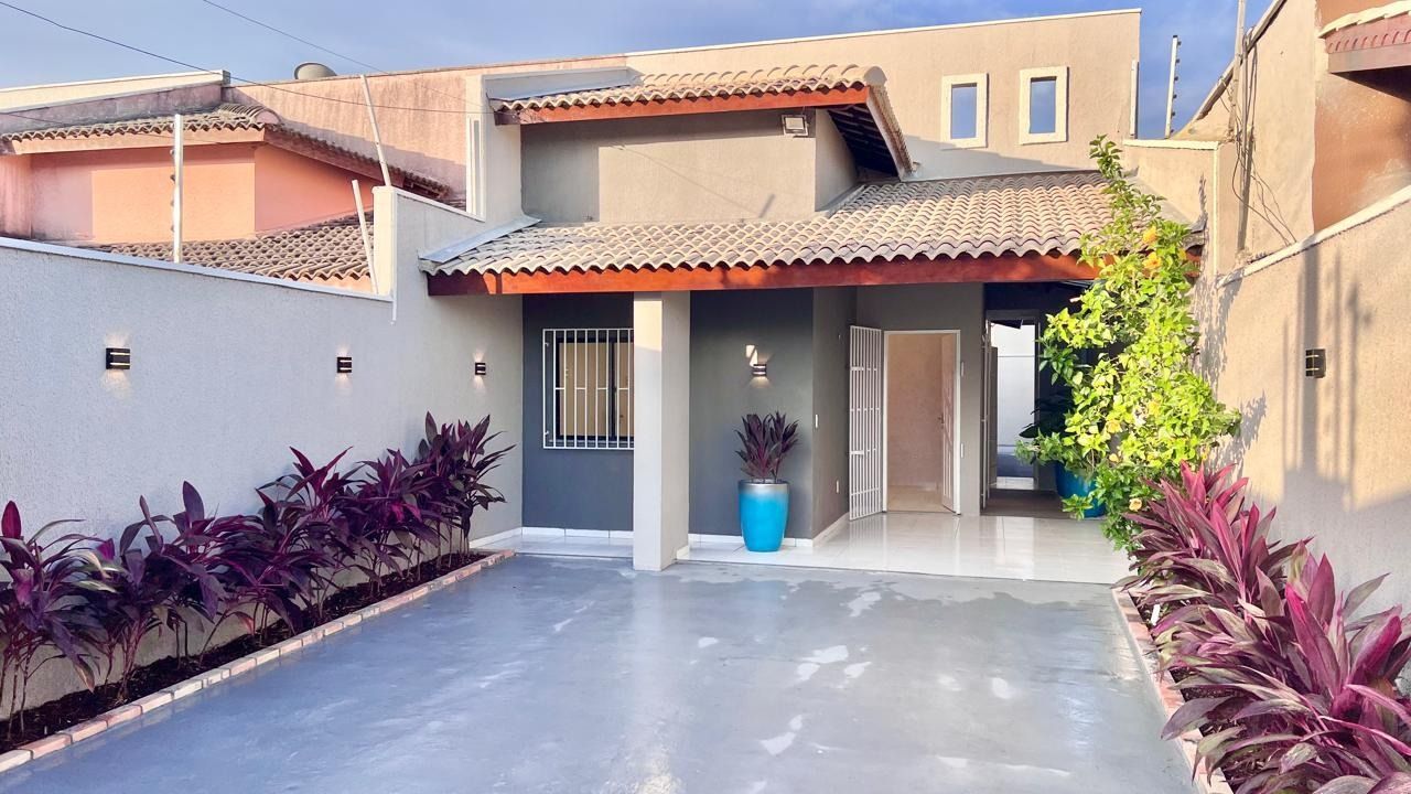 Casa, 3 quartos, 92 m² - Foto 1