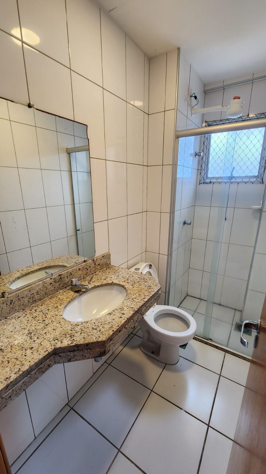 Apartamento para alugar com 2 quartos, 65m² - Foto 15