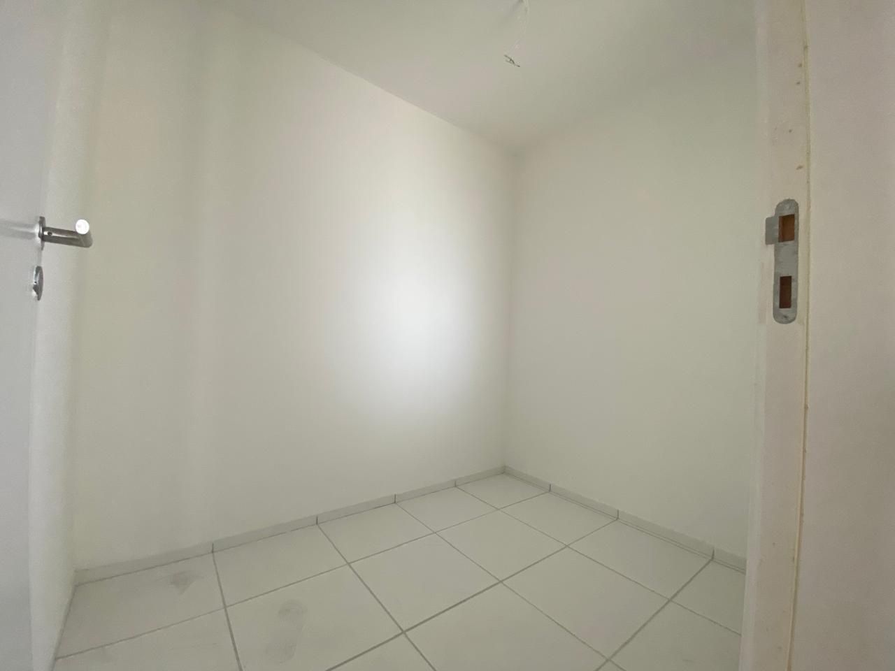 Apartamento à venda com 3 quartos, 109m² - Foto 18