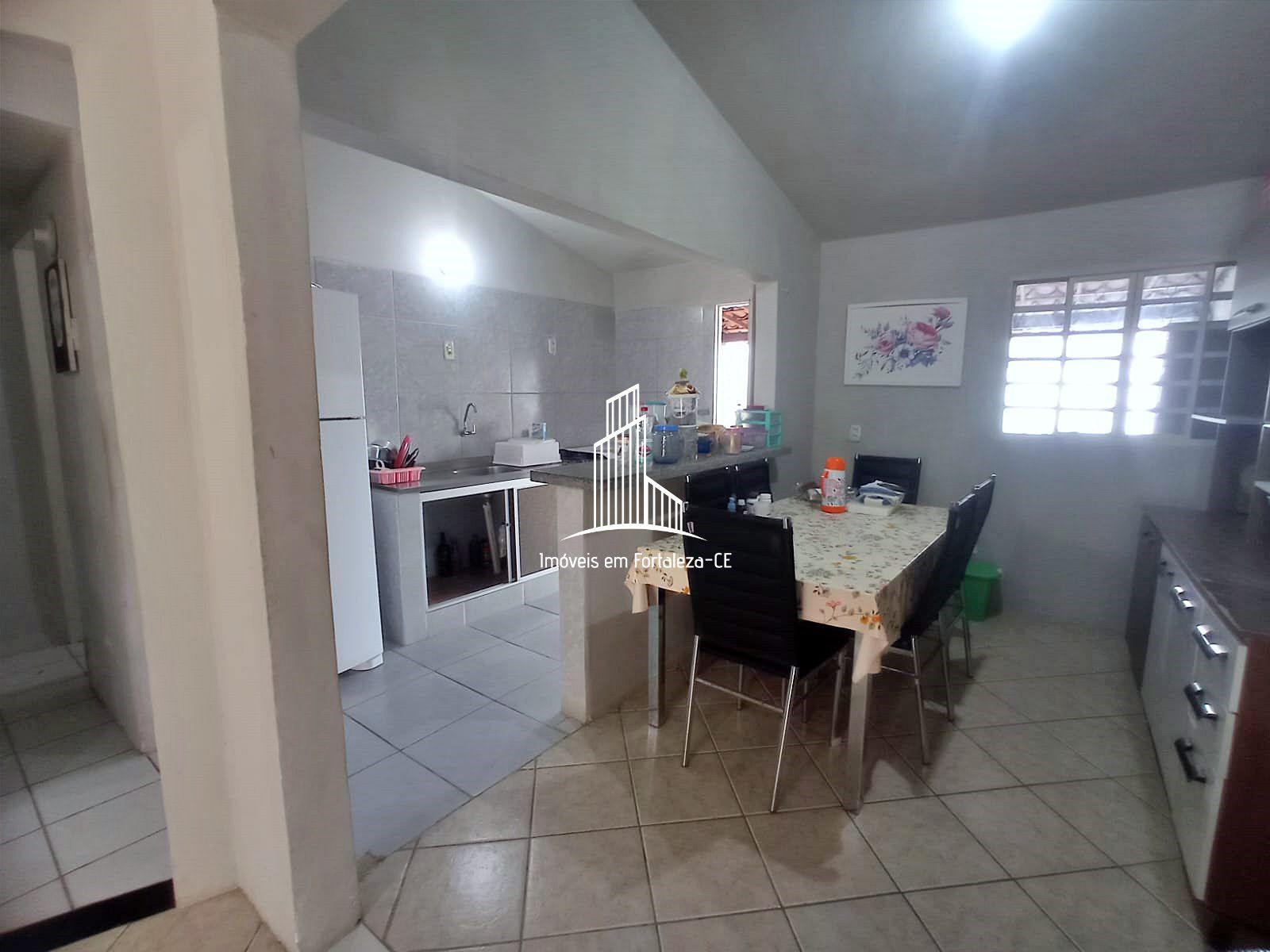 Casa à venda com 2 quartos, 122m² - Foto 12