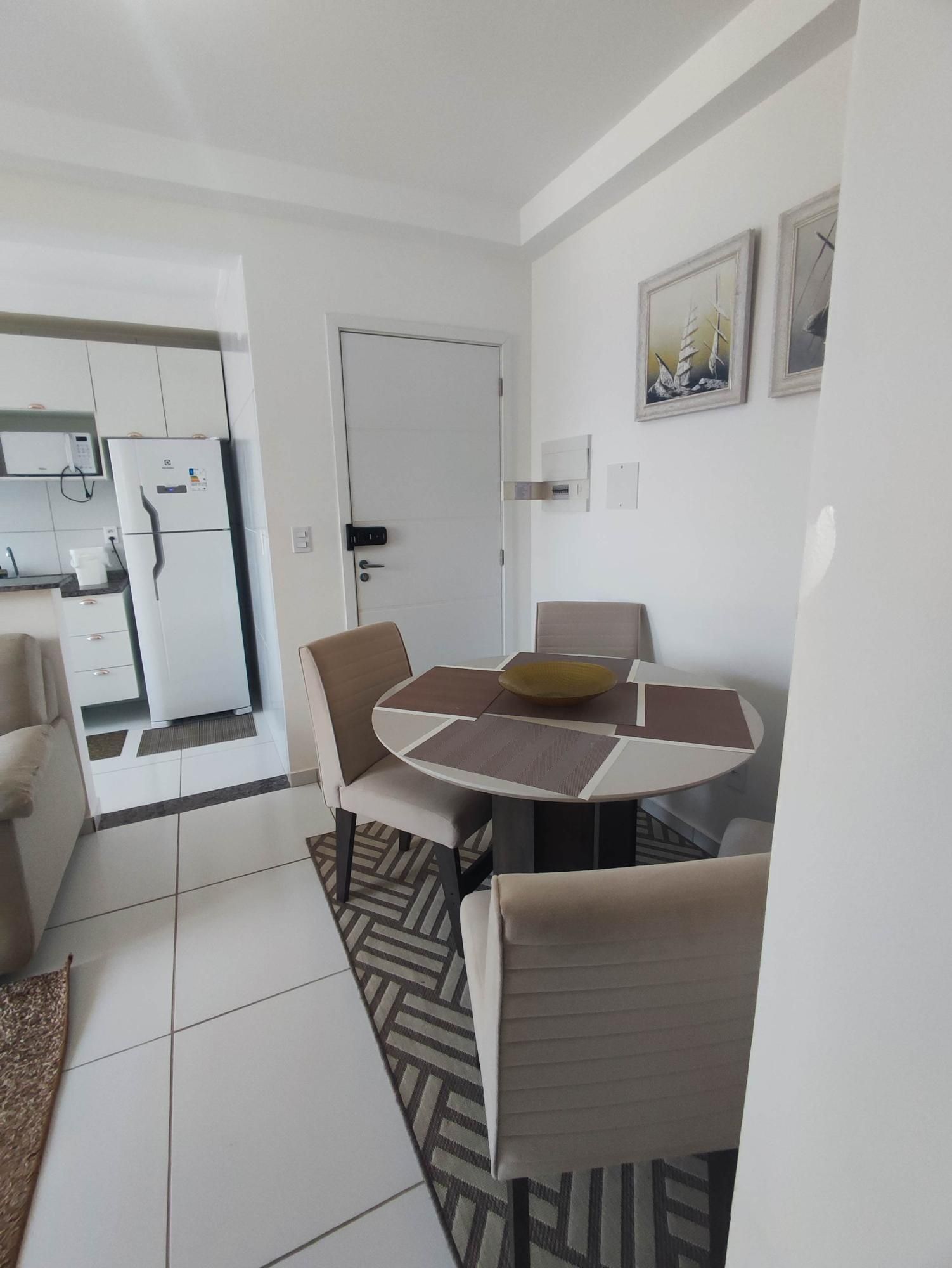 Apartamento para alugar com 2 quartos, 55m² - Foto 10