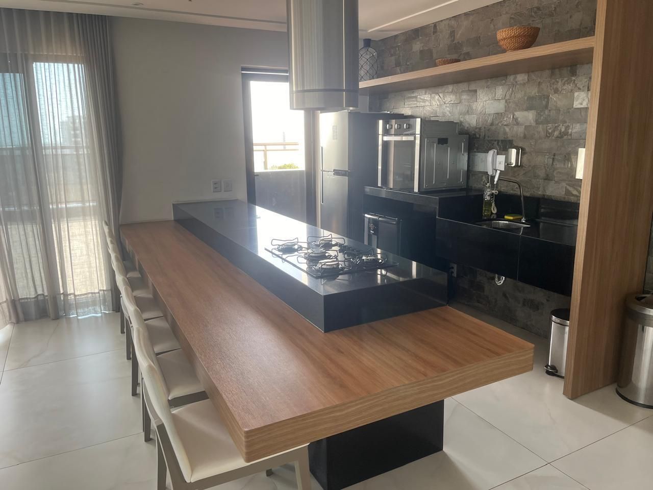 Apartamento de 4 quartos, 220m² no bairro Cocó, em Fortaleza | Eu Corretor