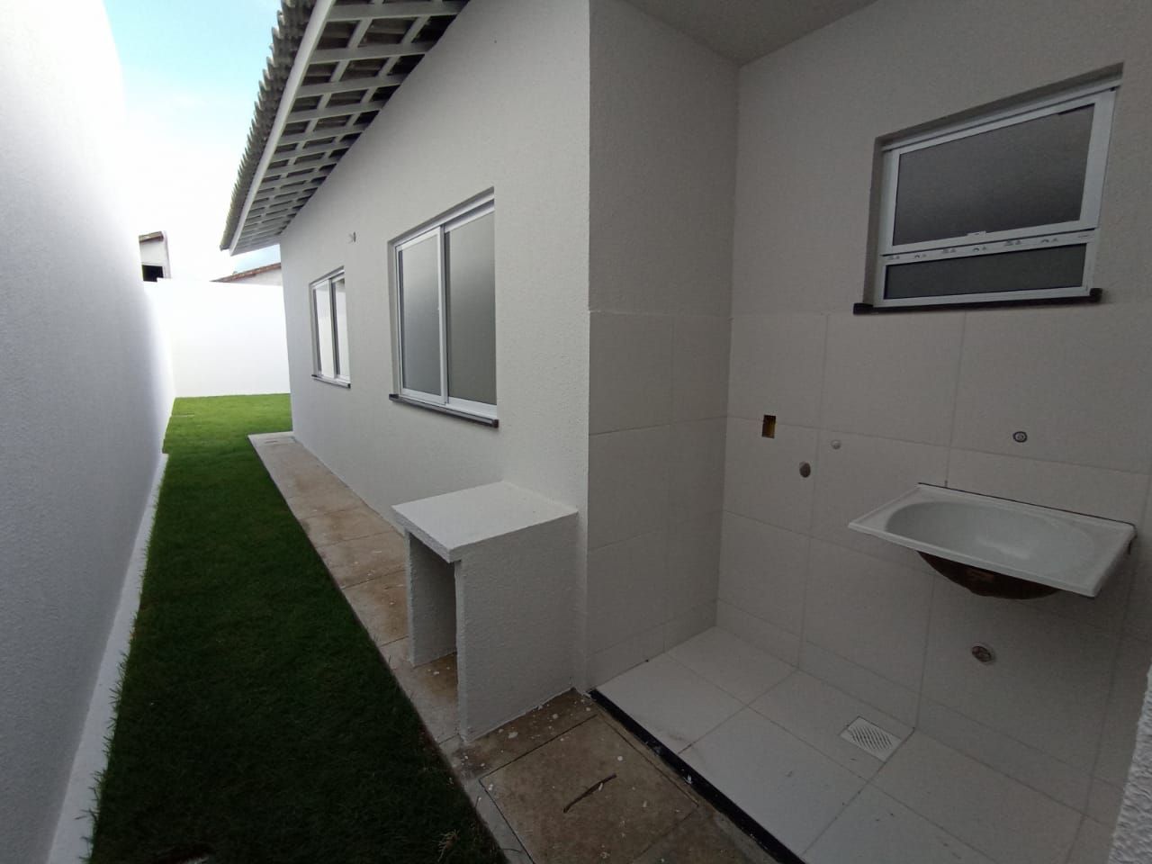 Casa de 2 quartos, 70m² no bairro Mangabeira, em Eusébio | Eu Corretor