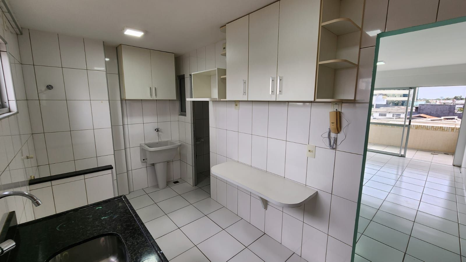 Apartamento para alugar com 2 quartos, 65m² - Foto 4