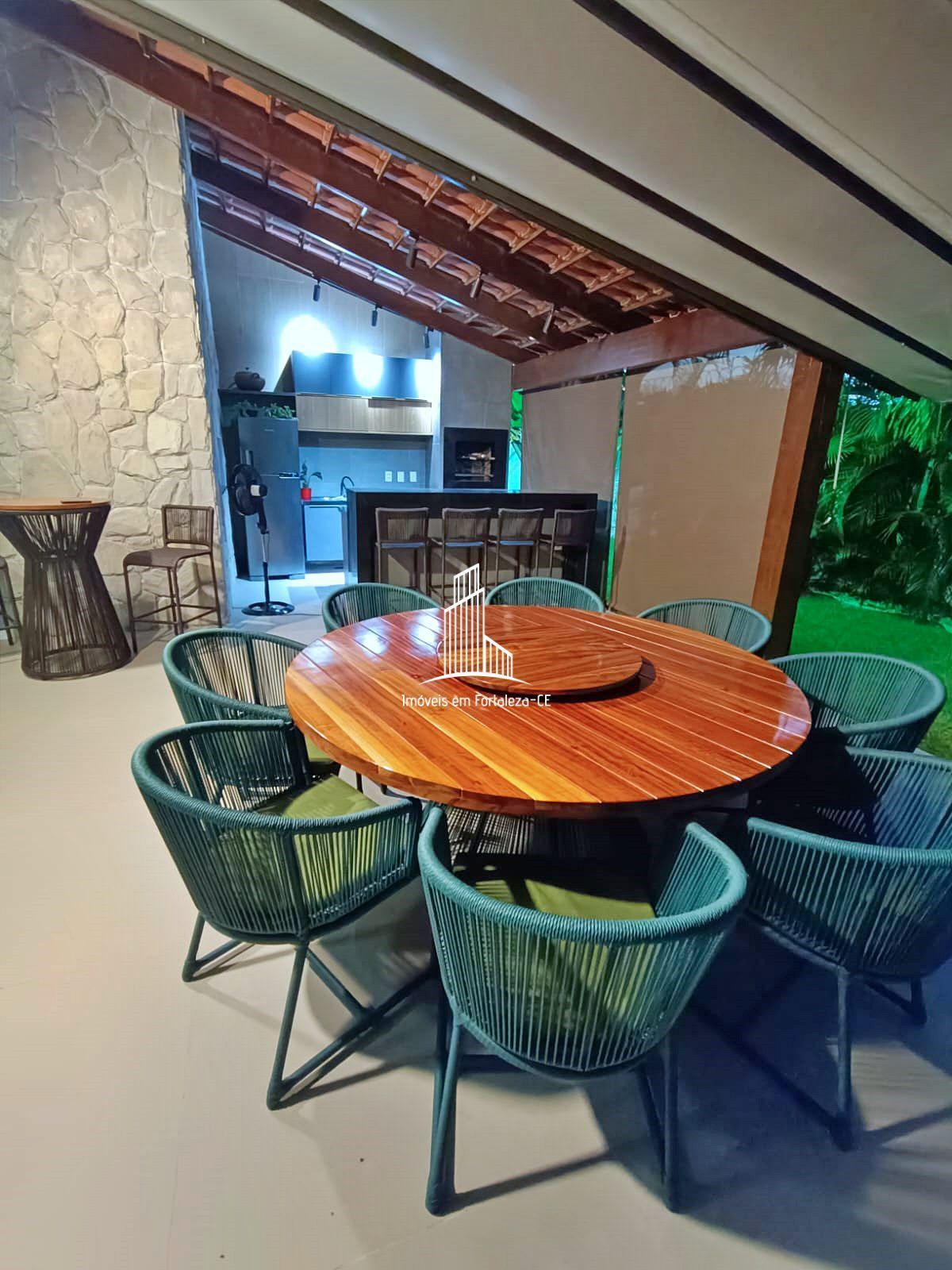 Casa de Condomínio à venda com 4 quartos, 400m² - Foto 3