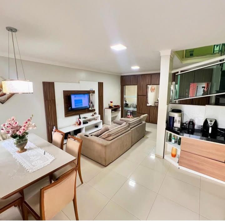 Casa de Condomínio de 5 quartos, 200m² no bairro Cohajap, em São Luís | Eu Corretor