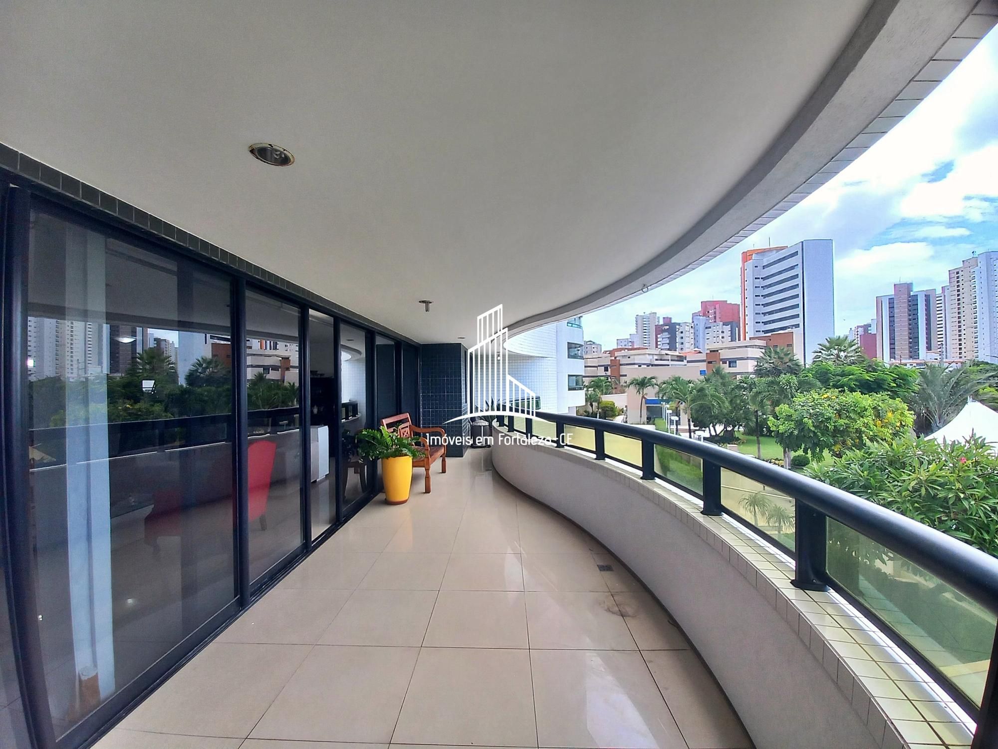 Apartamento de 3 quartos, 240m² no bairro Cocó, em Fortaleza | Eu Corretor