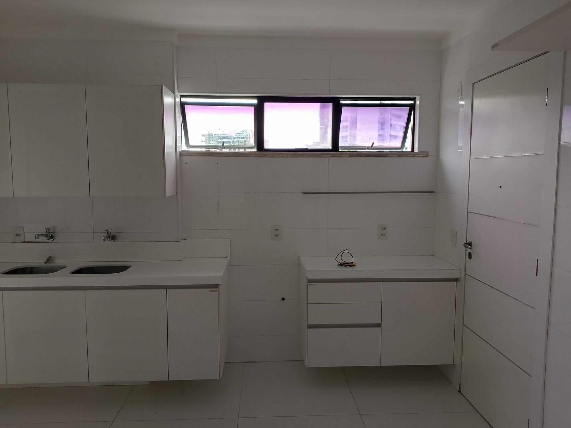 Apartamento de 4 quartos, 146m² no bairro Guararapes, em Fortaleza | Eu Corretor