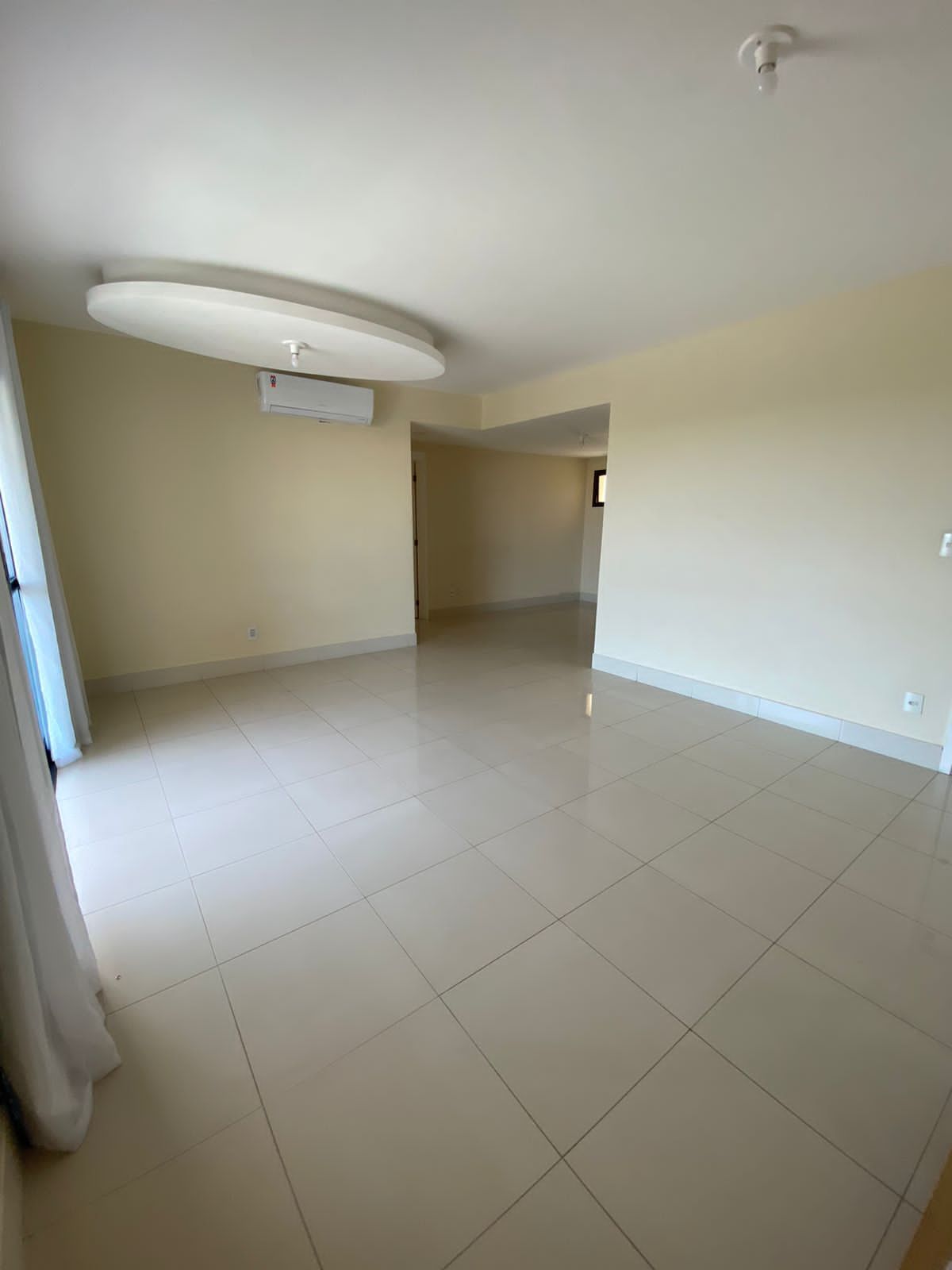 Apartamento para alugar com 3 quartos, 113m² - Foto 5