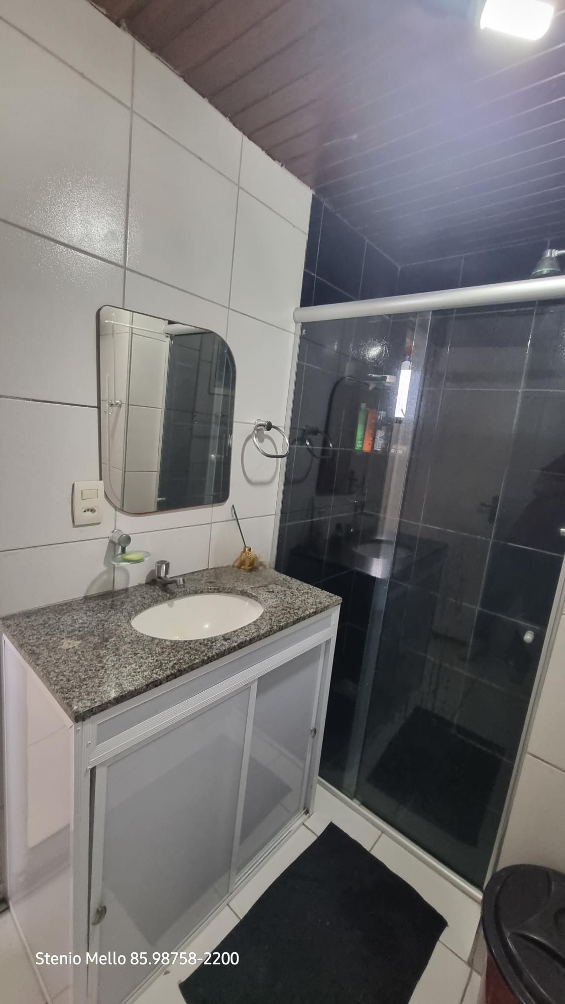 img138979616