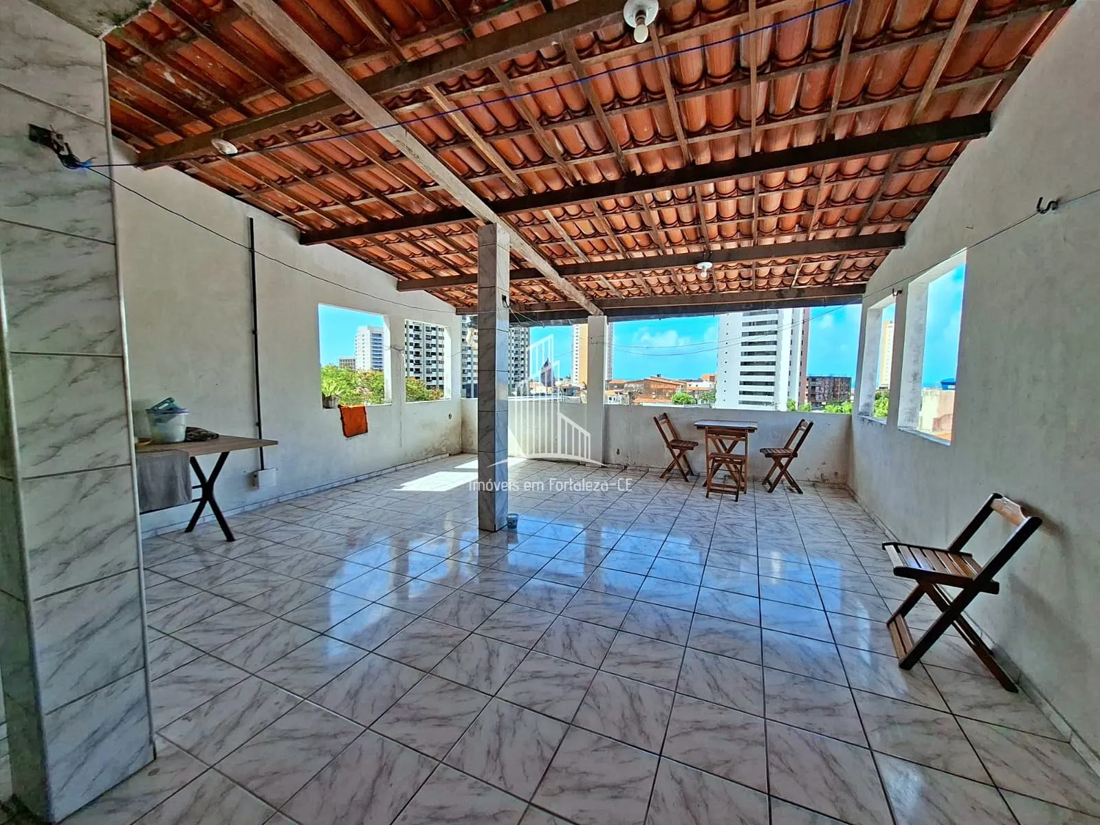 Casa, 10 quartos, 424 m² - Foto 1
