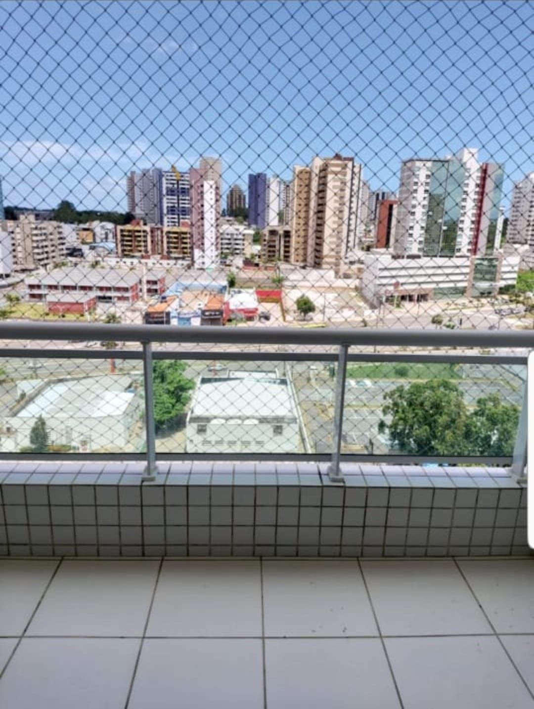 Apartamento à venda com 3 quartos, 100m² - Foto 4